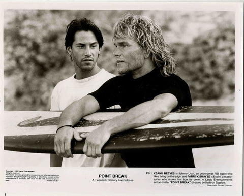 VINTAGE 1991 Point Break 8x10 Press Photo Keanu Reeves Patrick Swayze