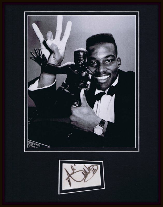 Andre Ware Signed Framed 11x14 Photo Display JSA Houston Heisman