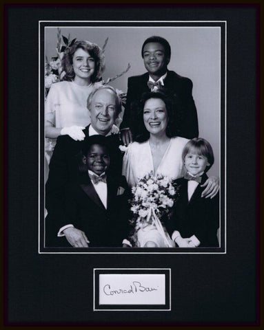 Conrad Bain Signed Framed 11x14 Photo Display Diff'rent Strokes w/ cast