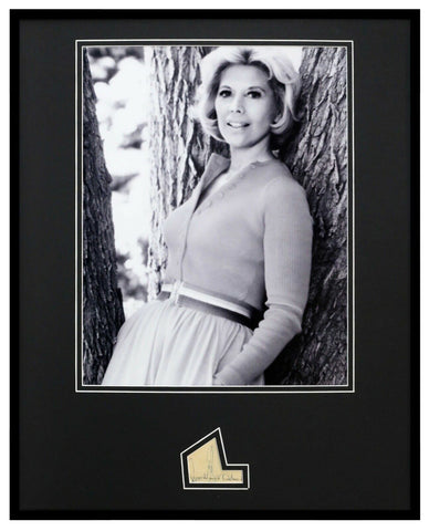 Dinah Shore Signed Framed 16x20 Photo Display