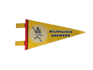 VINTAGE 1970s Milwaukee Brewers Mini Pennant