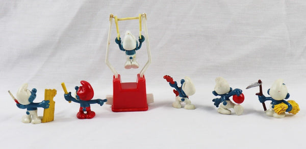 VINTAGE 1981 Helm Smurf Figure Lot w/ Trapeze