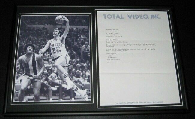 Dave Debusschere Signed Framed 1981 Letter & Photo Display Knicks