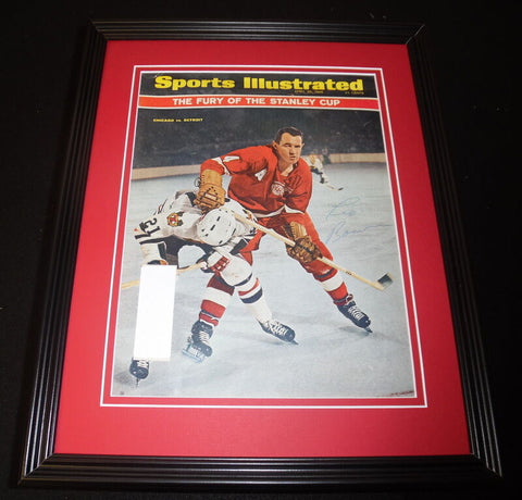 Leo Boivin Signed Framed 1966 Sports Illustrated Magazine Cover Red Wings