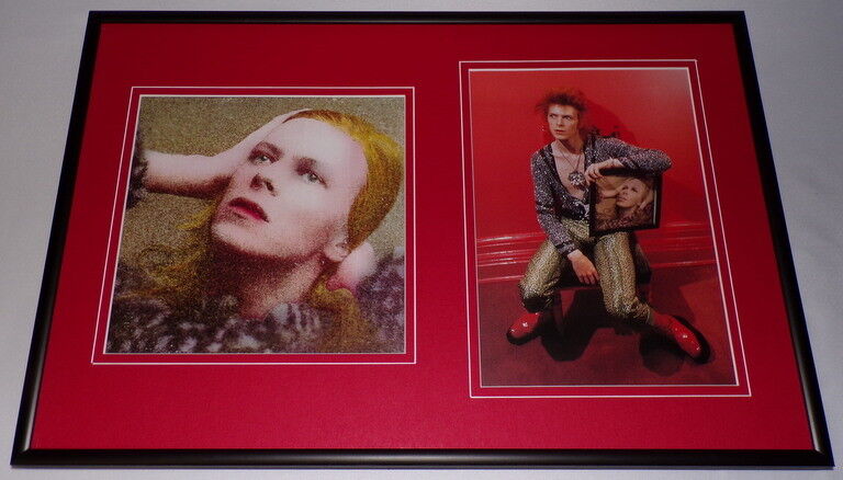 David Bowie Framed 12x18 Photo & Hunky Dory Cover Display