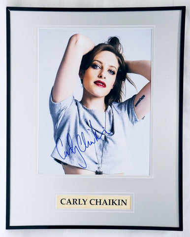 Carly Chaikin Signed Framed 16x20 Photo Display AW Mr Robot Suburgatory