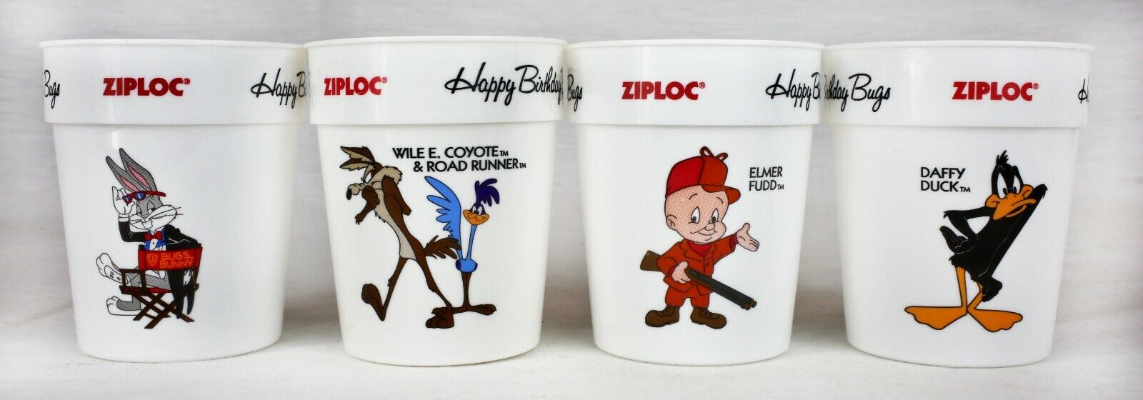 VINTAGE 1989 Ziploc Looney Tunes Bugs Bunny Birthday Cup Set of 4