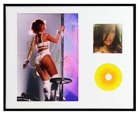 Rihanna Signed Framed 16x20 A Girl Like Me CD & Photo Display AW