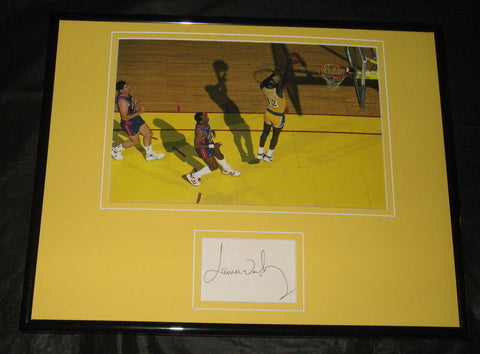 James Worthy Signed Framed 11x14 Photo Display JSA LA Lakers