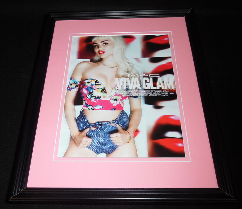 Miley Cyrus 2015 Viva Glam Lipstick 11x14 Framed ORIGINAL Advertisement B