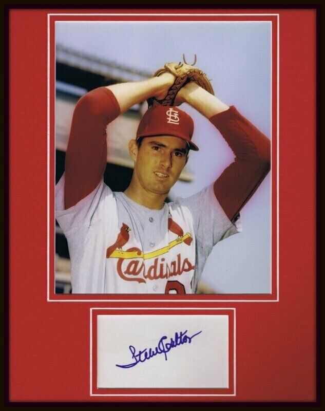 Steve Carlton Signed Framed 11x14 Photo Display Cardinals Phillies