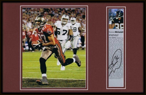 Keenan McCardell Signed Framed 11x17 Photo Display Bucs