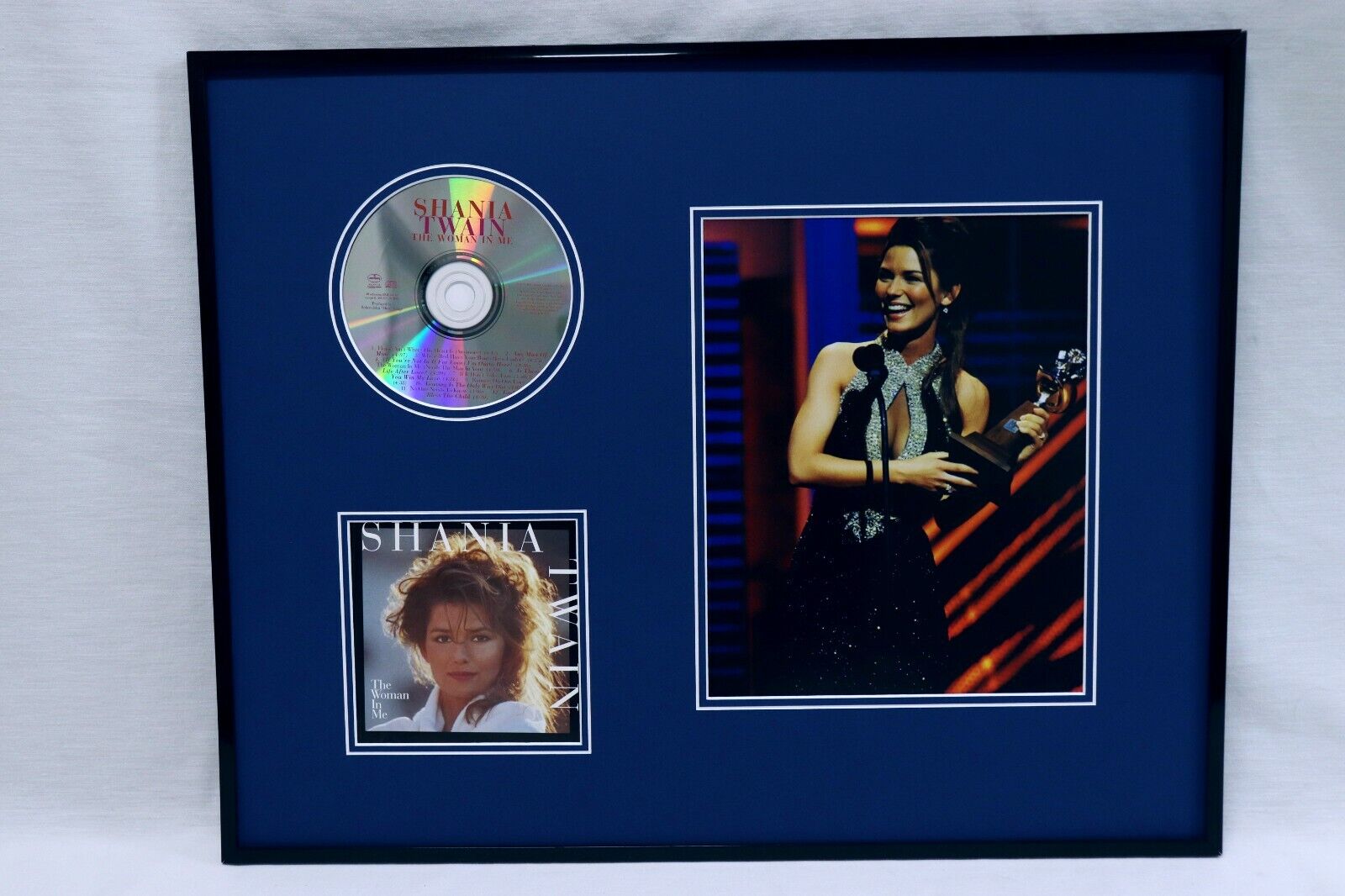 Shania Twain Framed 16x20 Photo & The Woman in Me CD Display