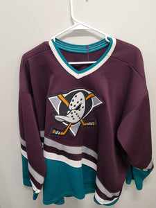 VINTAGE CCM Anaheim Mighty Ducks Jersey XL