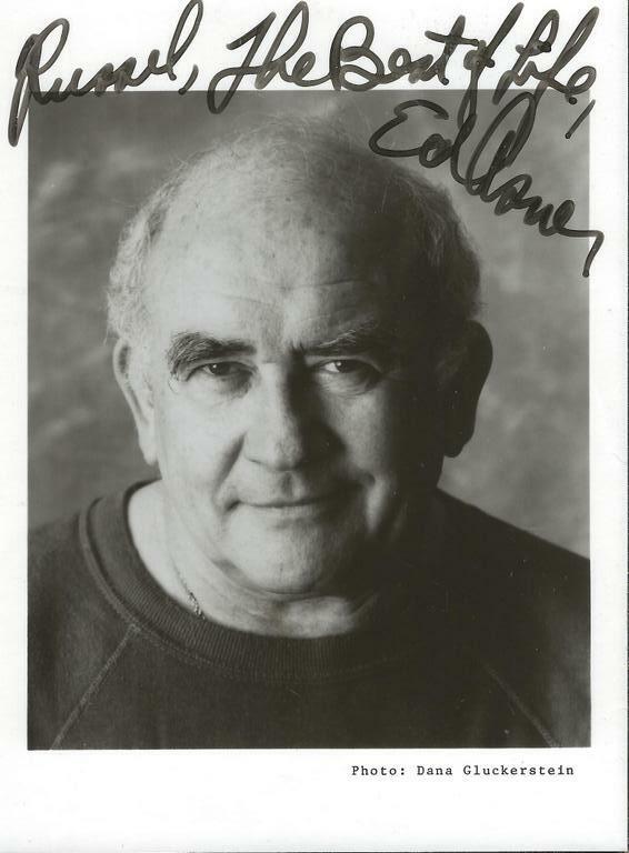 Ed Asner Signed Vintage 5x7 Photo 