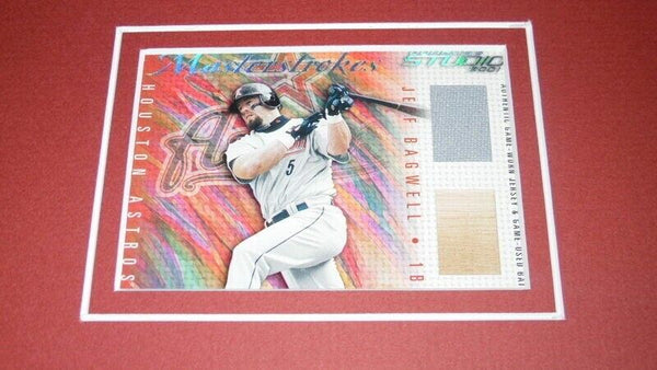 Jeff Bagwell Framed 11x17 Game Used Jersey Bat & Photo Display Astros