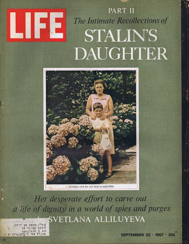 ORIGINAL Vintage Life Magazine September 22 1967 Stalin's Daughter