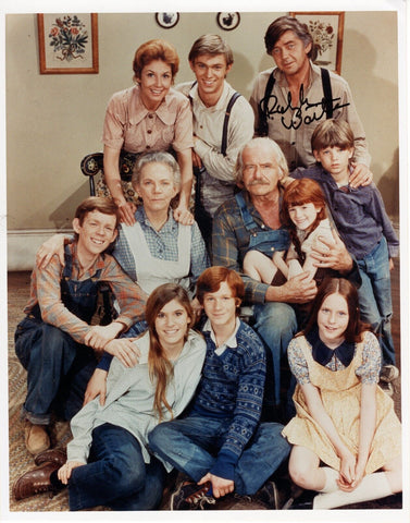 Ralph Waite Signed 8x10 Photo The Waltons w/ cast