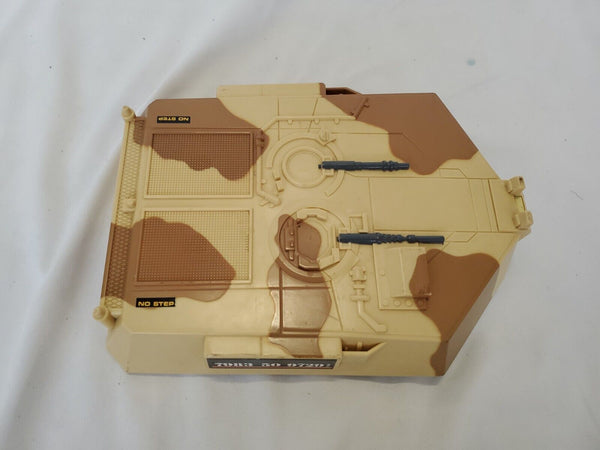 VINTAGE 1993 Galoob Micro Machines Battle Tank Playset