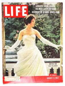 VINTAGE Aug 5 1957 Life Magazine Julia Williamson / Oasis Cigarettes Ad