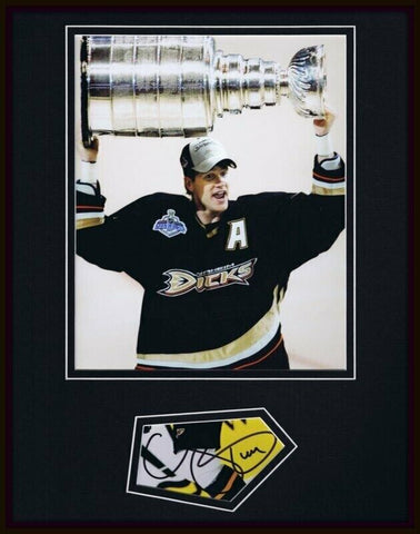 Chris Pronger Signed Framed Photo 11x14 Ducks Stanley Cup