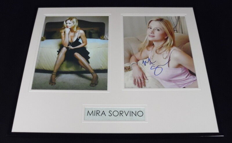 Mira Sorvino Signed Framed 16x20 Photo Set