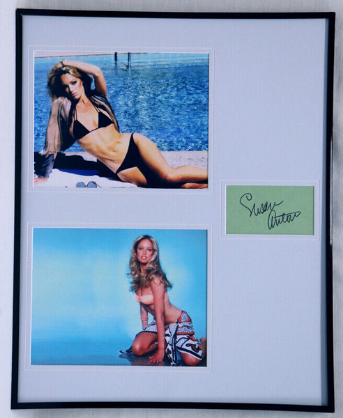 Susan Anton Signed Framed 16x20 Bikini Photo Set