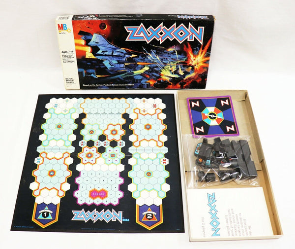 VINTAGE COMPLETE 1982 Milton Bradley Zaxxon Board Game