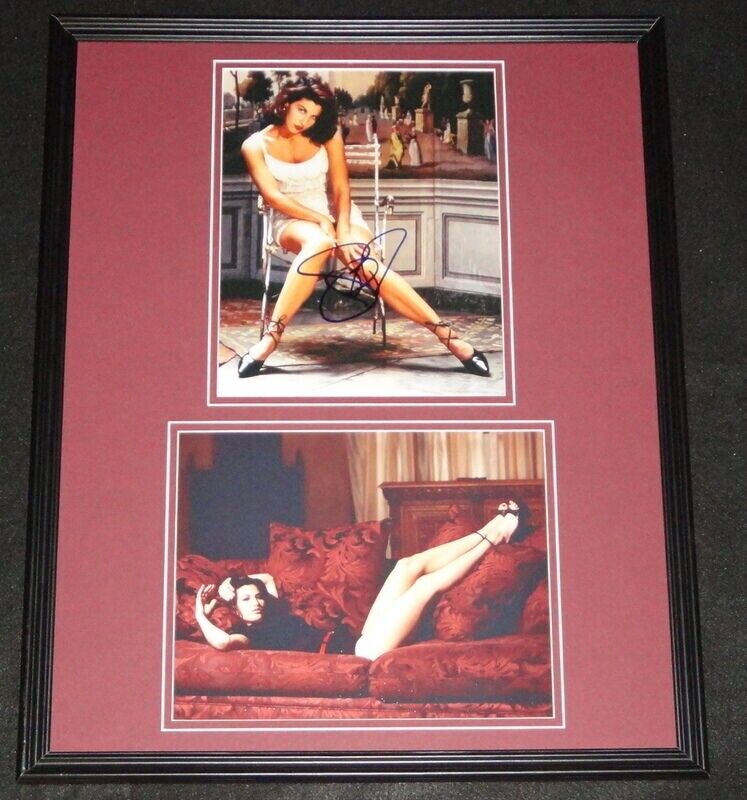 Gina Gershon Signed Framed 16x20 Photo Set Showgirls Bound