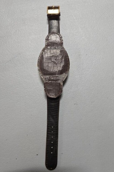 Vintage Nike Flip Watch (needs battery)