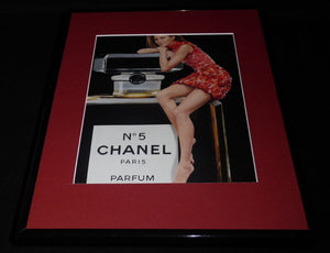 Gisele Bundchen 2015 Chanel No 5 Framed 11x14 ORIGINAL Advertisement