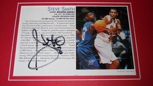 Steve Smith Signed Framed 12x18 Photo Set JSA Hawks vs Michael Jordan