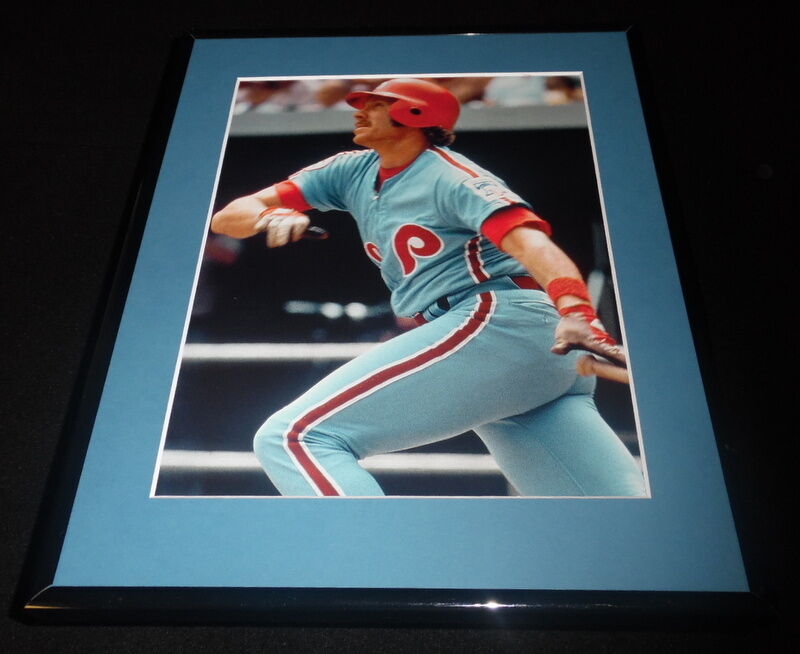 Mike Schmidt at bat Framed 11x14 Photo Display Phillies