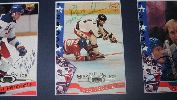 1980 Miracle on Ice USA Hockey Team Signed Framed 16x20 Photo Display G