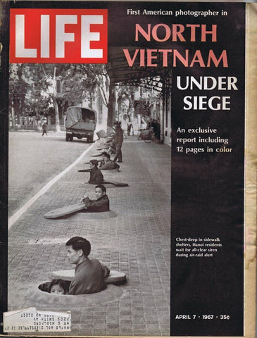 ORIGINAL Vintage Life Magazine April 7 1967 North Vietnam Under Siege