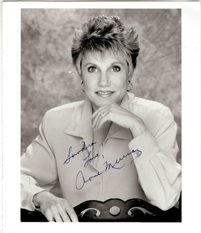 Anne Murray Signed 8x10 Photo