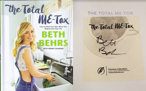 Beth Behrs Signed 2017 Total Me-Tox Hardcover Book 1st Ed 2 Broke Girls