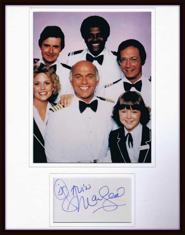 Gavin MacLeod Signed Framed 11x14 Photo Display Love Boat 