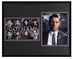 Ben McKenzie Signed Framed 16x20 Photo Set AW Gotham