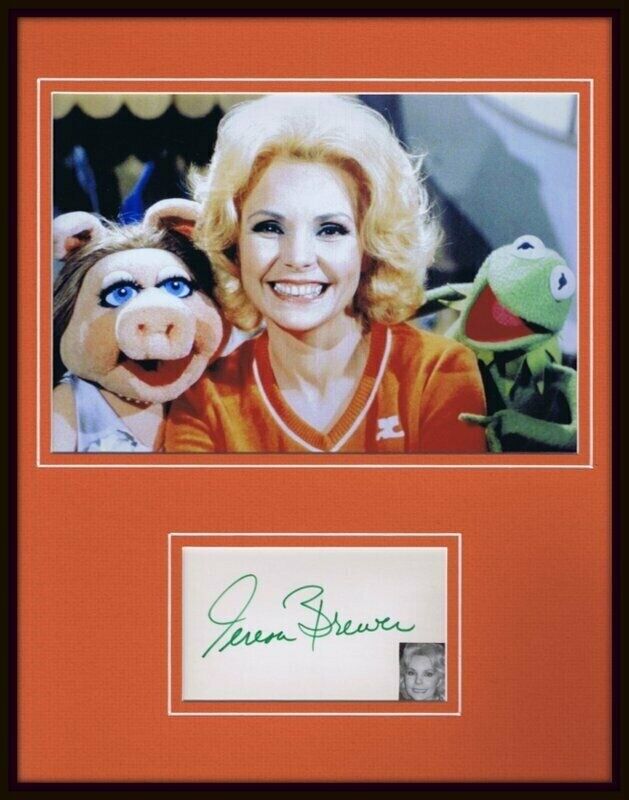 Teresa Brewer Signed Framed 11x14 Photo Display Muppet Show w/ Kermit & Piggy