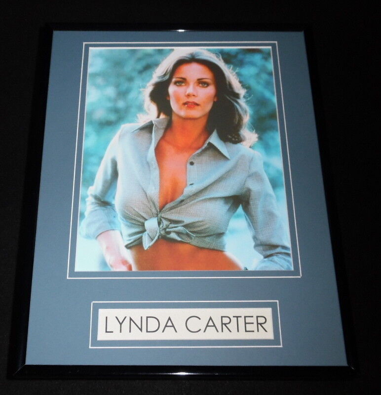 Lynda Carter Framed 11x14 Photo Display Wonder Woman