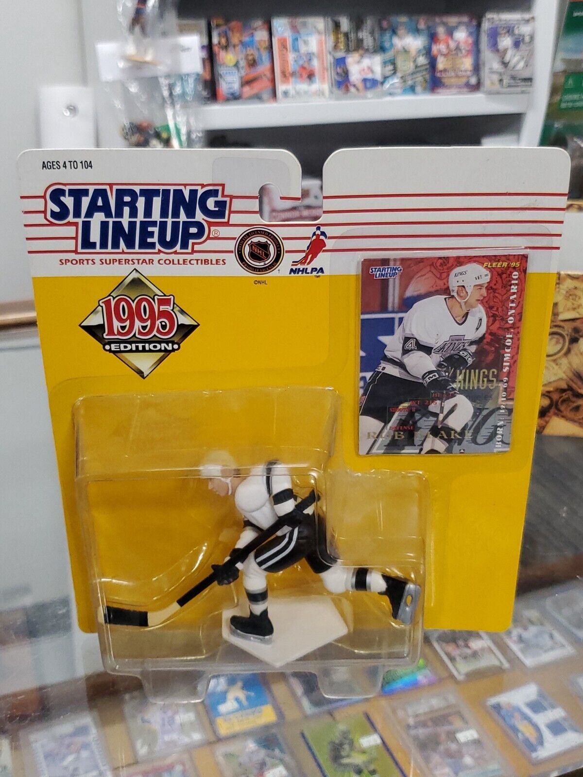 VINTAGE 1995 Starting Lineup SLU Action Figure Rob Blake Kings