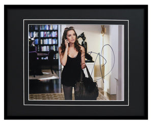 Zoey Deutch Signed Framed 11x14 Photo Display AW Vampire Academy Zombieland