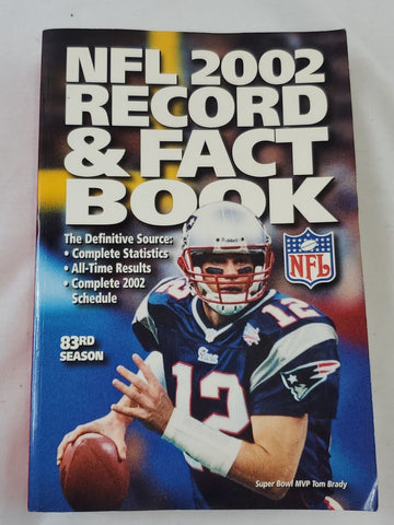 VINTAGE 2002 NFL Record & Fact Book Tom Brady Cover