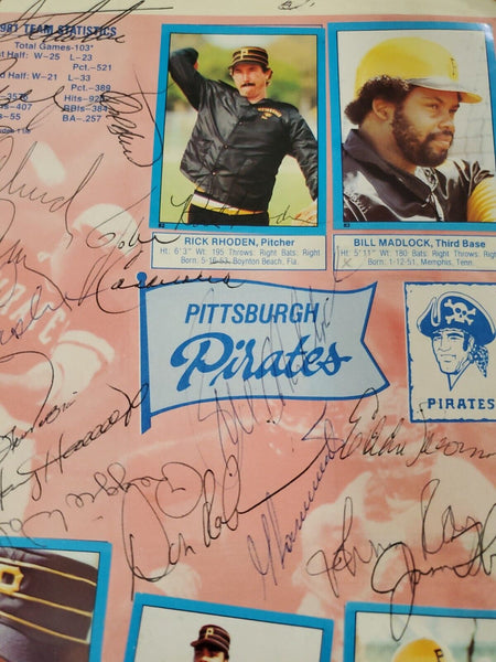 Pittsburgh Pirates Team Signed 1982 Topps Sticker Book w/ Willie Stargell Tanner