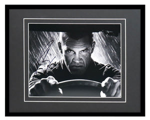 Josh Brolin Signed Framed 11x14 Photo Display AW Sin City