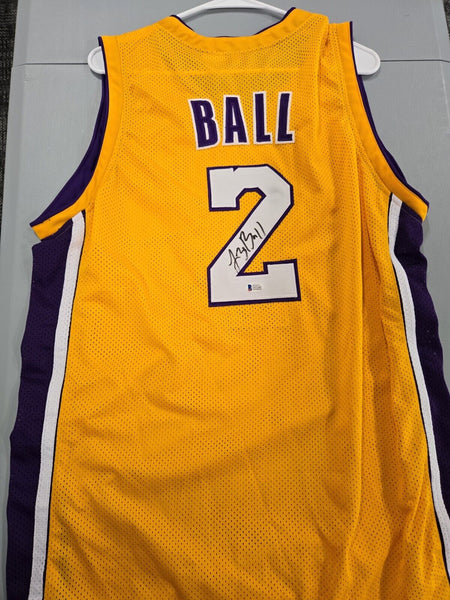 Lakers Lonzo Ball Signed Jersey BAS Beckett Authenticated