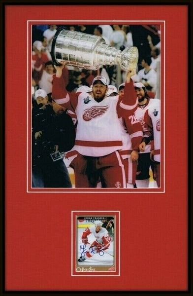 Johan Franzen Signed Framed 11x17 Photo Display Red Wings Stanley Cup