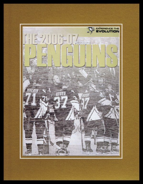 2006-07 Pittsburgh Penguins 11x14 Framed ORIGINAL Yearbook Cover Display