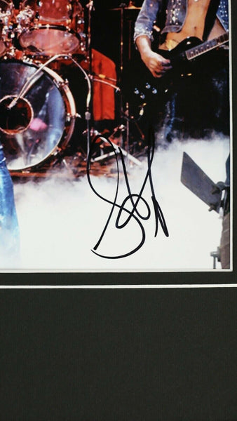 Steven Tyler Signed Framed 16x20 Aerosmith Classics Live CD & Photo Display AW 